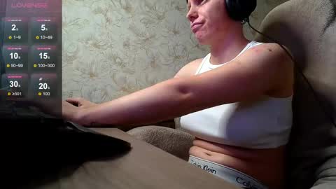 Alexis online show from June 8, 1:28 am