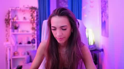 Alexis online show from March 5, 8:05 pm