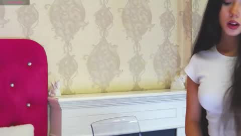 alexisdevine online show from September 15, 4:23 am