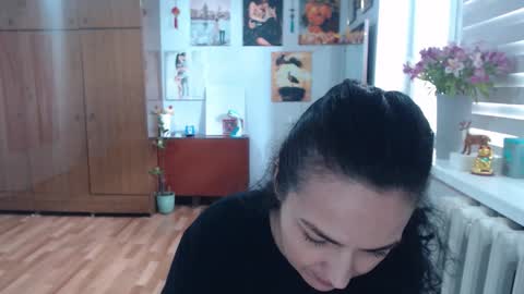 AlexisMillers online show from April 21, 11:38 am