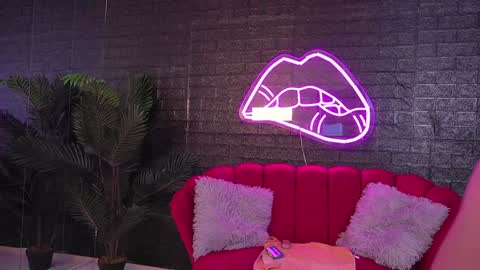 Alexis Texas online show from February 7, 7:50 am