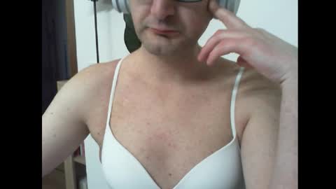 Alexia online show from February 16, 8:38 pm