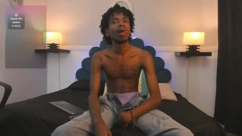 Alex Jaccob online show from October 18, 2:18 pm