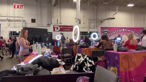 Alex Mann online show from December 7, 1:36 am