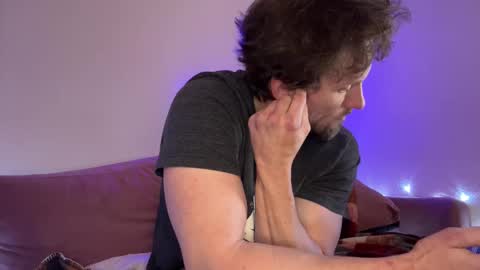 Alex Mann online show from November 9, 4:38 pm