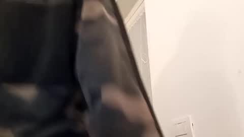 alexniculita33 online show from October 30, 12:56 am