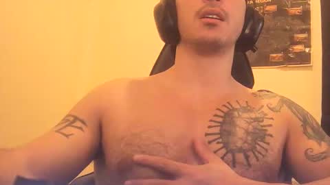 Snapshot of alexopenmind21 chatting on February 17, 10:14 pm Alexxx online show from February 17, 10:14 pm