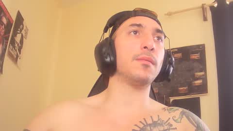 Snapshot of alexopenmind21 chatting on October 1, 6:36 pm Alexxx online show from October 1, 6:36 pm