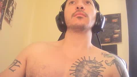 Snapshot of alexopenmind21 chatting on October 5, 5:44 pm Alexxx online show from October 5, 5:44 pm