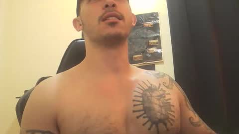 Snapshot of alexopenmind21 chatting on October 25, 3:14 am Alexxx online show from October 25, 3:14 am