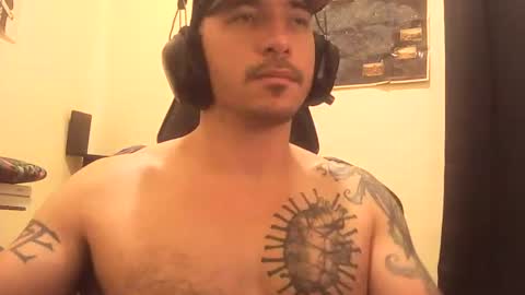 Snapshot of alexopenmind21 chatting on November 23, 4:40 pm Alexxx online show from November 23, 4:40 pm