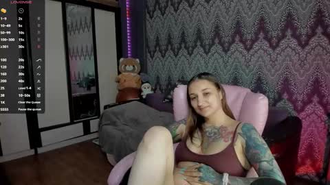 Alex online show from December 6, 6:04 am