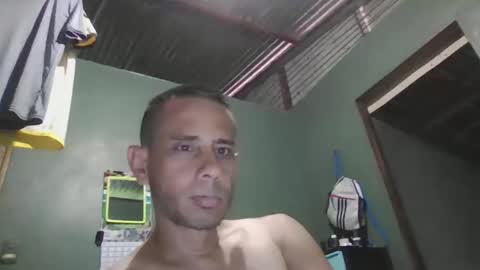 Snapshot of alextico1 chatting on June 3, 2:33 pm Alex online show from June 3, 2:33 pm