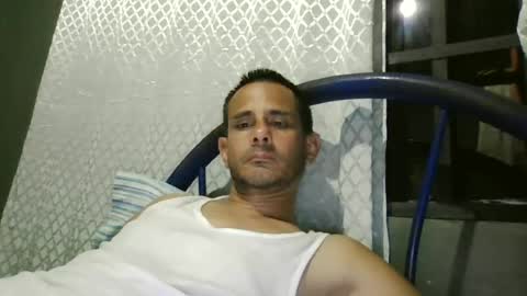 Snapshot of alextico1 chatting on June 22, 4:31 am Alex online show from June 22, 4:31 am