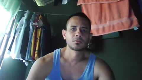 Snapshot of alextico1 chatting on August 3, 1:27 pm Alex online show from August 3, 1:27 pm