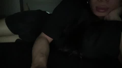 Snapshot of alextran665 chatting on January 1, 11:18 pm Your Anime T Girl online show from January 1, 11:18 pm