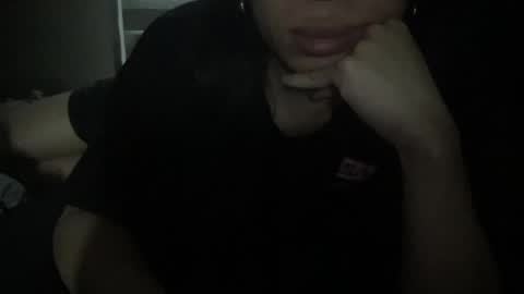 Snapshot of alextran665 chatting on January 2, 8:57 pm Your Anime T Girl online show from January 2, 8:57 pm