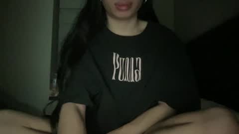 Snapshot of alextran665 chatting on January 8, 8:06 am Your Anime T Girl online show from January 8, 8:06 am