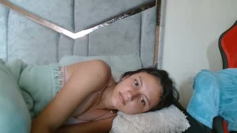 alex y luisa online show from May 13, 1:52 pm