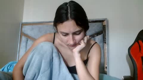alex y luisa online show from June 26, 3:38 pm
