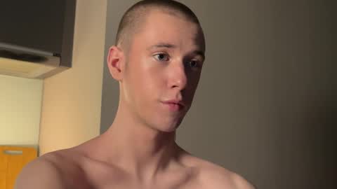 Snapshot of alexwos chatting on January 10, 7:54 pm Alex online show from January 10, 7:54 pm