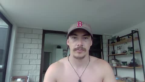 Snapshot of alexx1169 chatting on December 23, 11:49 pm Alex online show from December 23, 11:49 pm