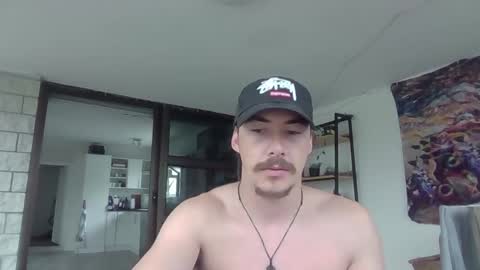 Snapshot of alexx1169 chatting on December 30, 3:25 am Alex online show from December 30, 3:25 am