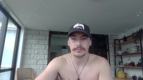 Snapshot of alexx1169 chatting on January 12, 12:18 am Alex online show from January 12, 12:18 am