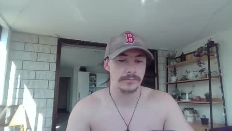 Snapshot of alexx1169 chatting on January 19, 4:33 am Alex online show from January 19, 4:33 am