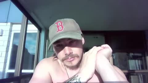 Snapshot of alexx1169 chatting on February 12, 6:40 am Alex online show from February 12, 6:40 am