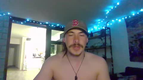 Snapshot of alexx1169 chatting on February 12, 9:42 am Alex online show from February 12, 9:42 am