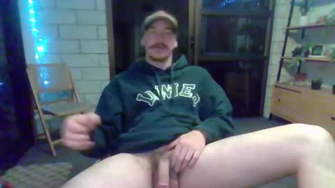 Snapshot of alexx1169 chatting on February 17, 9:13 am Alex online show from February 17, 9:13 am