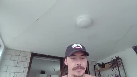 Snapshot of alexx1169 chatting on February 22, 11:24 pm Alex online show from February 22, 11:24 pm