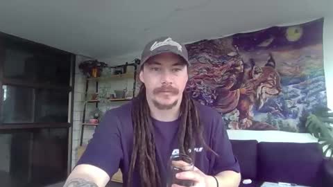 Snapshot of alexx1169 chatting on September 25, 4:38 am Alex online show from September 25, 4:38 am