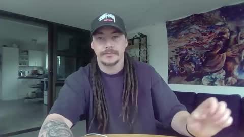 Snapshot of alexx1169 chatting on October 27, 1:42 am Alex online show from October 27, 1:42 am