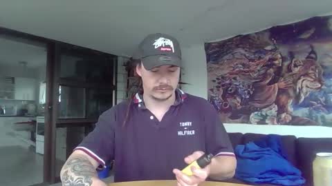 Snapshot of alexx1169 chatting on December 1, 3:00 am Alex online show from December 1, 3:00 am