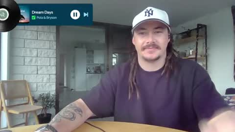Alex online show from May 31, 1:25 am