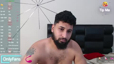 Snapshot of alexx_bbc_ chatting on December 29, 6:05 pm alexx_bbc_ online show from December 29, 6:05 pm