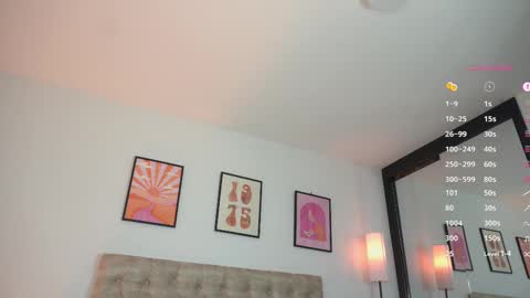 Snapshot of alexxa_dz chatting on February 13, 1:50 am online show from February 13, 1:50 am