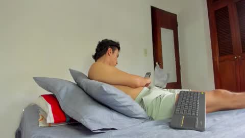 Alexxander Hall online show from December 13, 7:53 pm