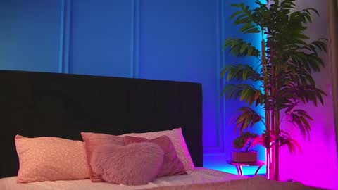 Snapshot of alexxisrae chatting on December 3, 4:31 am Alexxis Rae online show from December 3, 4:31 am