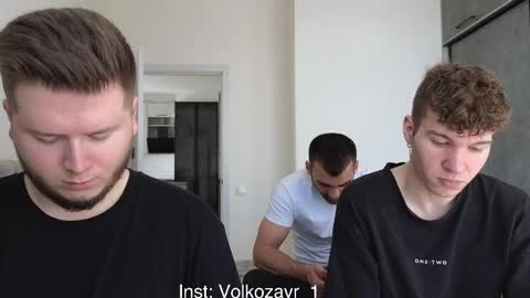 AlexDimaIgor online show from March 29, 8:14 am