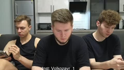 AlexDimaIgor online show from April 10, 8:24 pm