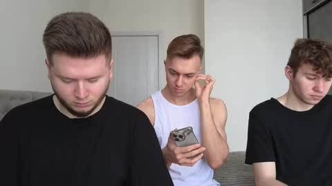 AlexDimaIgor online show from April 21, 8:31 am