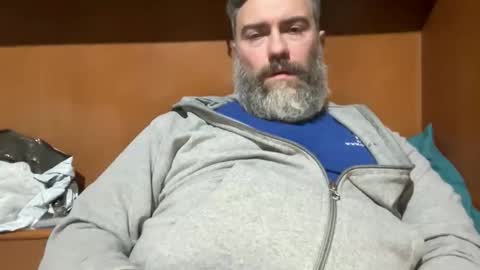 alfali online show from January 8, 8:11 pm