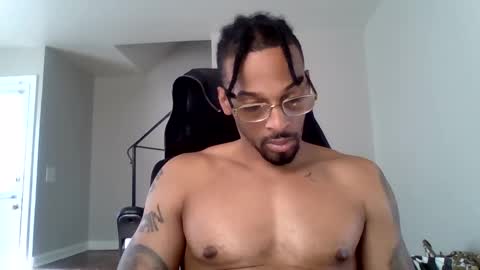 Snapshot of alfapipe23 chatting on September 18, 7:38 pm alfapipe23 online show from September 18, 7:38 pm