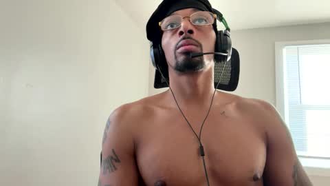 Snapshot of alfapipe23 chatting on November 6, 9:05 pm alfapipe23 online show from November 6, 9:05 pm