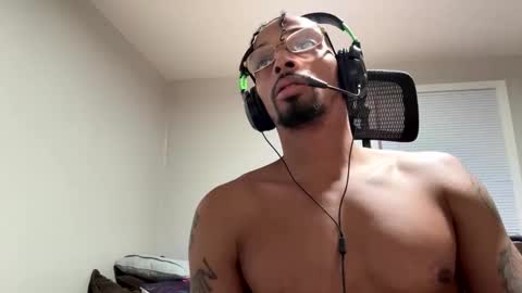 Snapshot of alfapipe23 chatting on November 8, 1:50 am alfapipe23 online show from November 8, 1:50 am