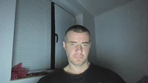 Snapshot of alfiesolomons87 chatting on December 11, 8:18 pm alfiesolomons87 online show from December 11, 8:18 pm