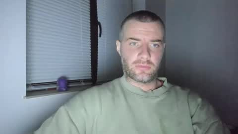 Snapshot of alfiesolomons87 chatting on February 24, 8:14 pm alfiesolomons87 online show from February 24, 8:14 pm